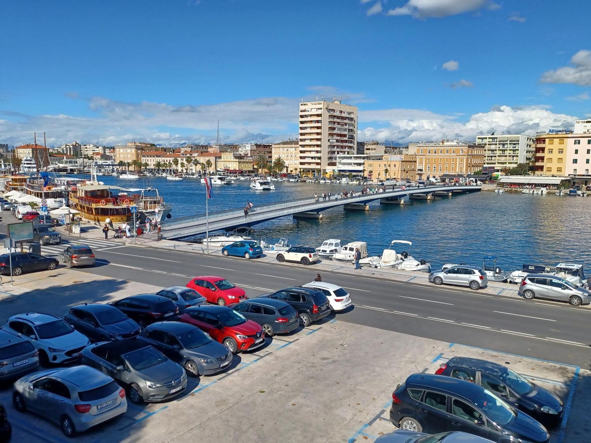 Nena City Center Apartment Zadar Ngoại thất bức ảnh